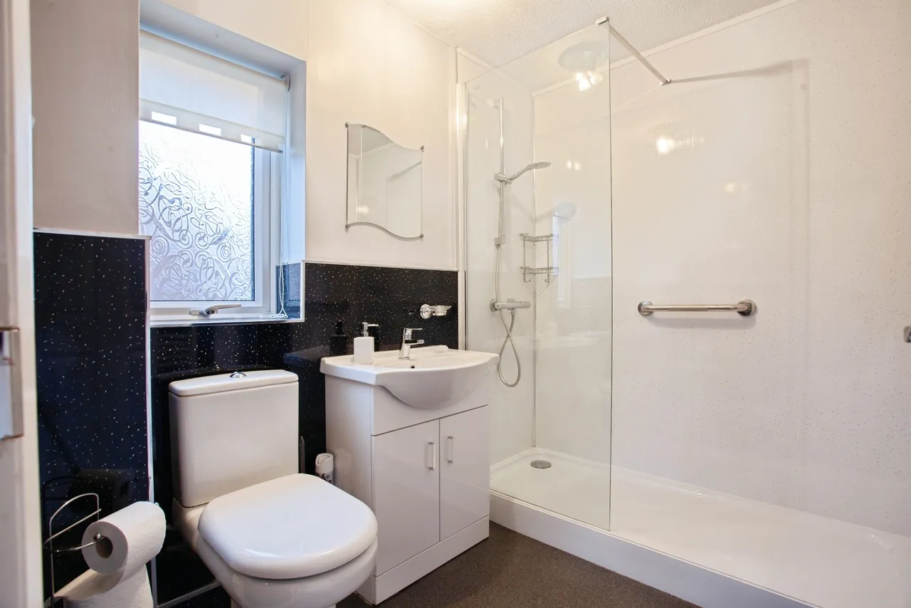 Pentland Gardens, Sheffield, S20, photo 12
