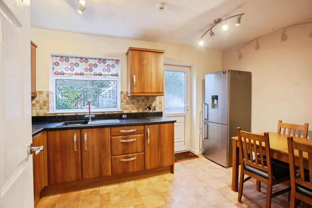 Pentland Gardens, Sheffield, S20, photo 3