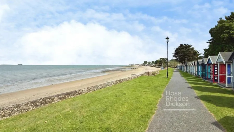 Puckpool Hill, Seaview, PO34, photo 2