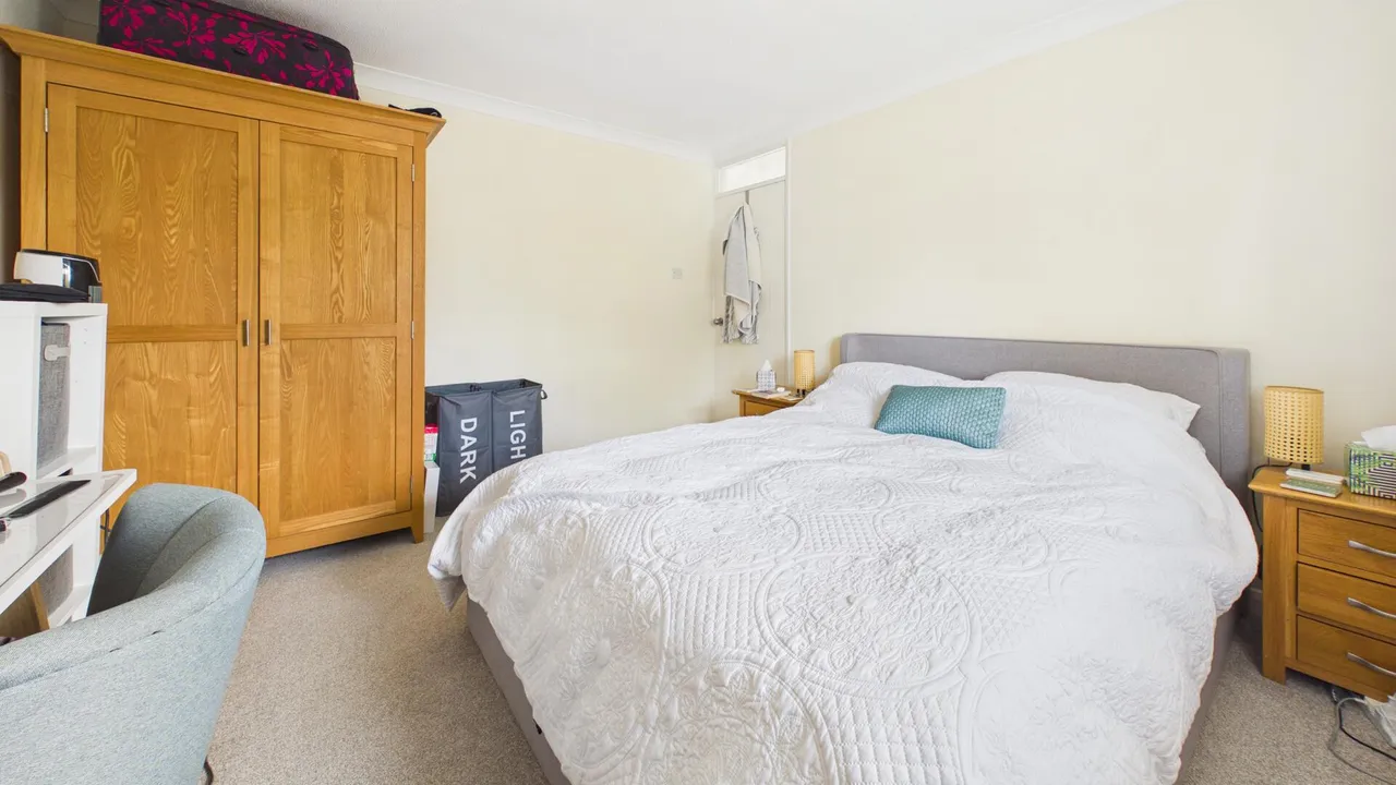 Viking Close, Bourne, PE10, photo 10