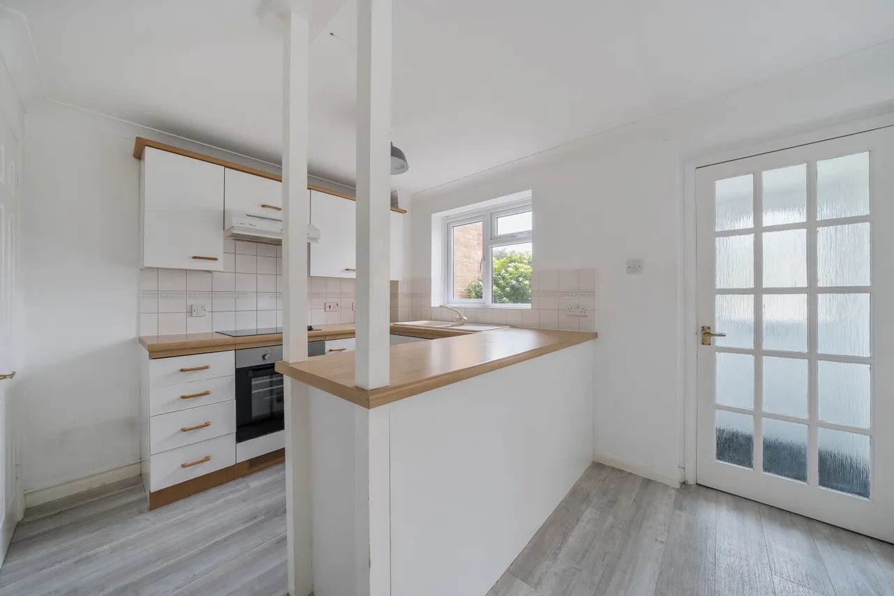 Veals Mead, Mitcham, CR4, photo 8