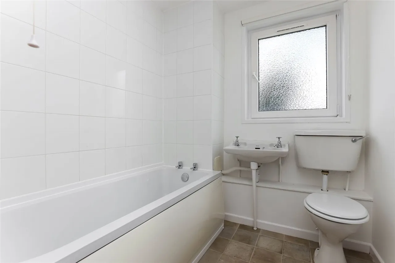 Kirkton Place, The Village, East Kilbride, South Lanarkshire, G74, photo 7
