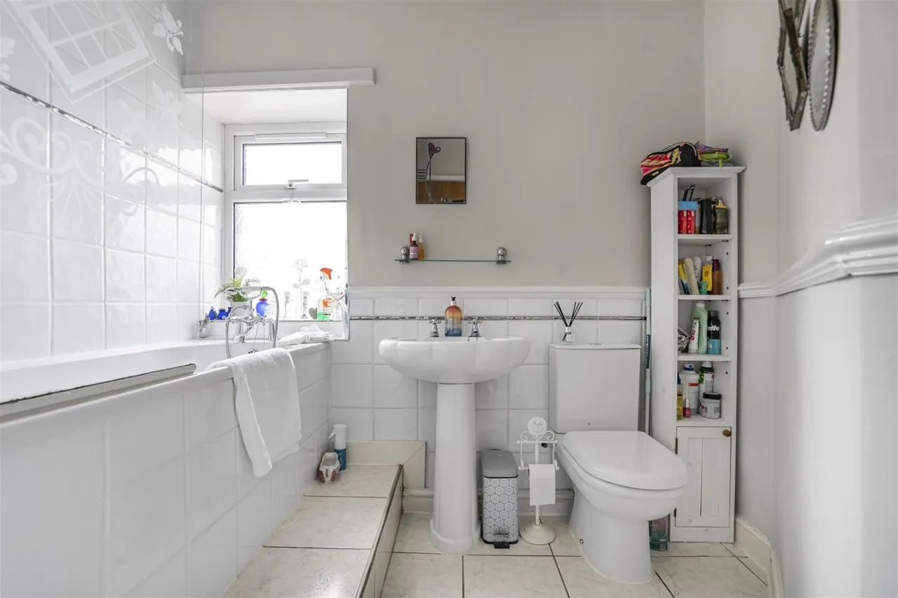 East Street, Gargrave, BD23, photo 12