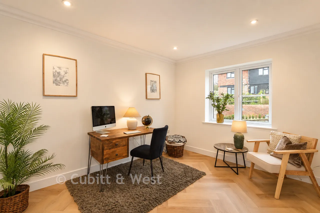 Lewes Road, The Orchards, TN22, photo 18