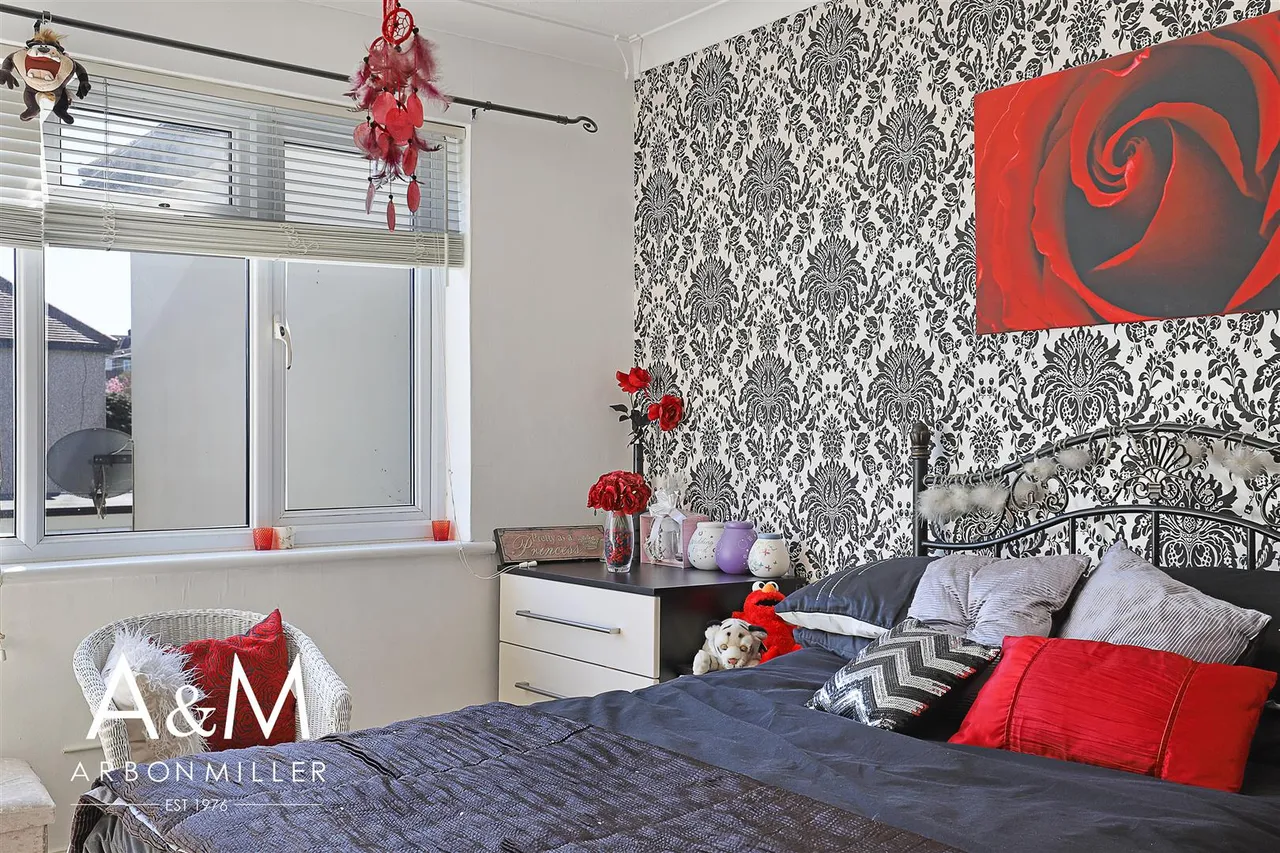 Marlands Road, Clayhall, Essex, Ilford, IG50JJ, photo 20