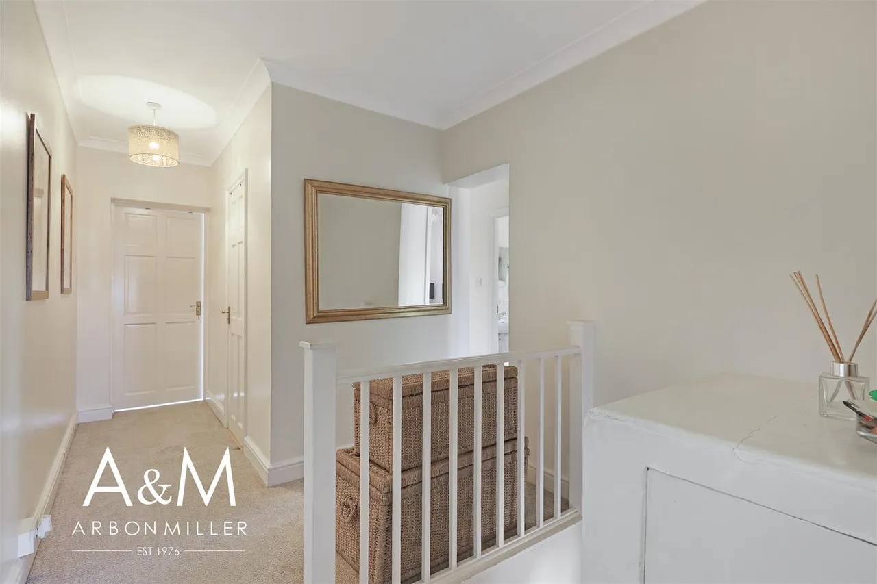 Marlands Road, Clayhall, Essex, Ilford, IG50JJ, photo 23
