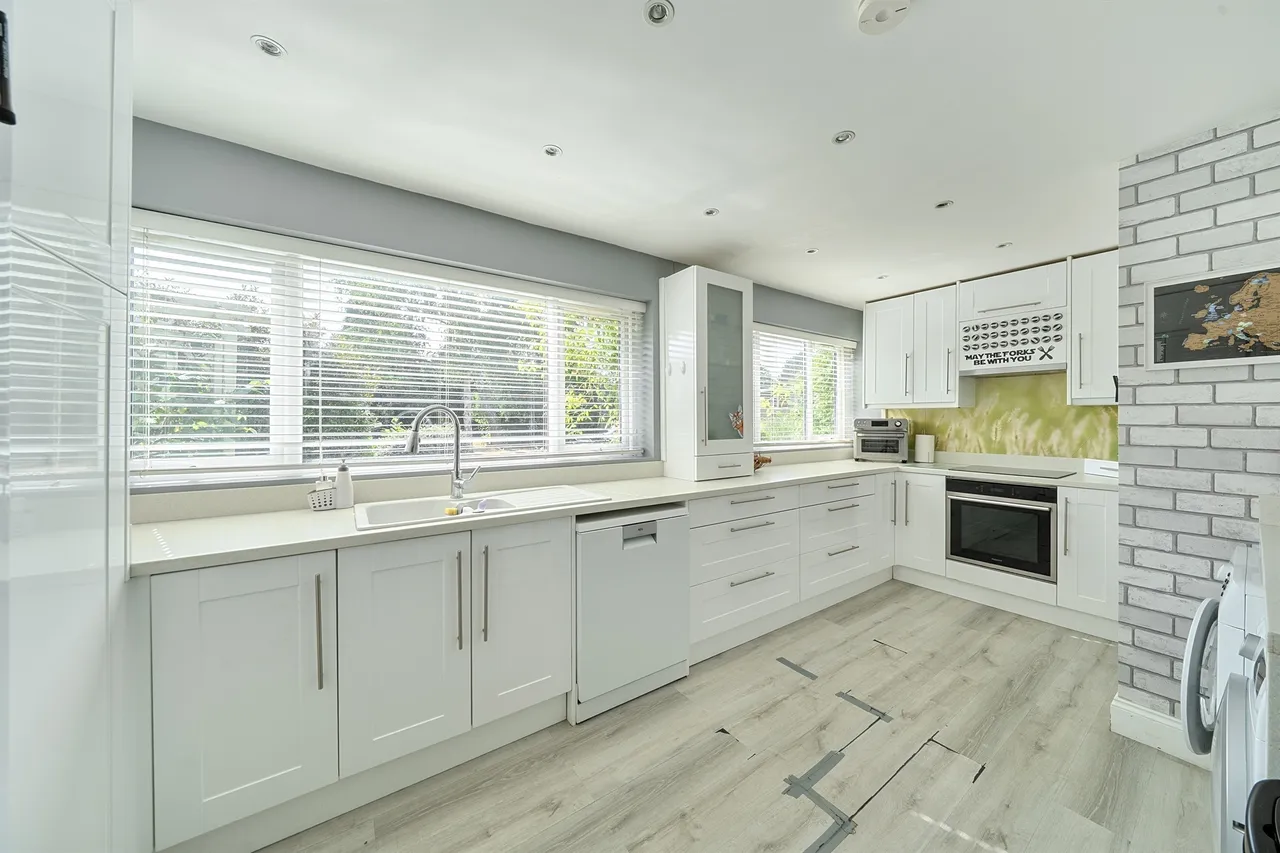 Meadowcroft, St. Albans, photo 4