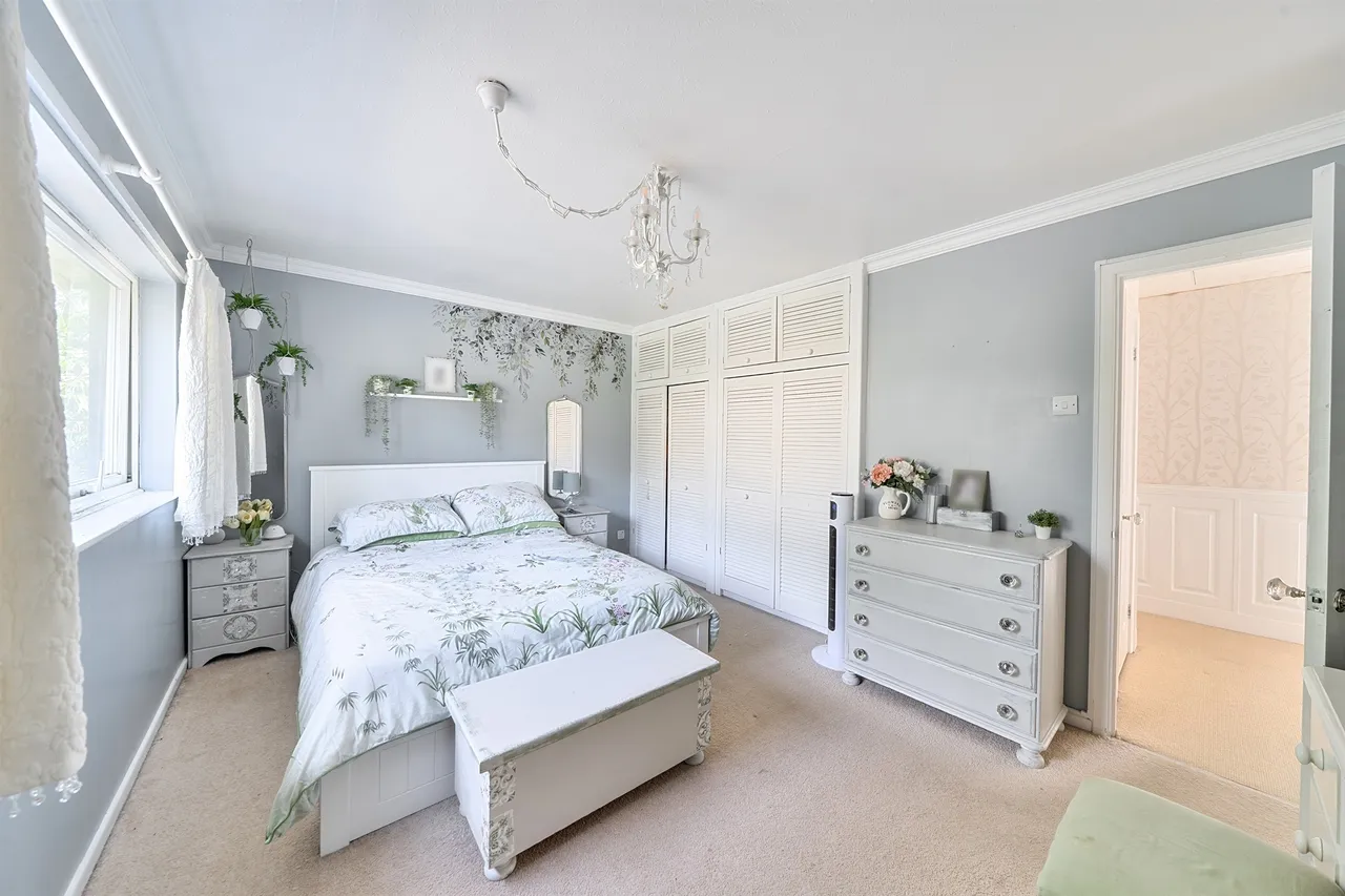 Meadowcroft, St. Albans, photo 8