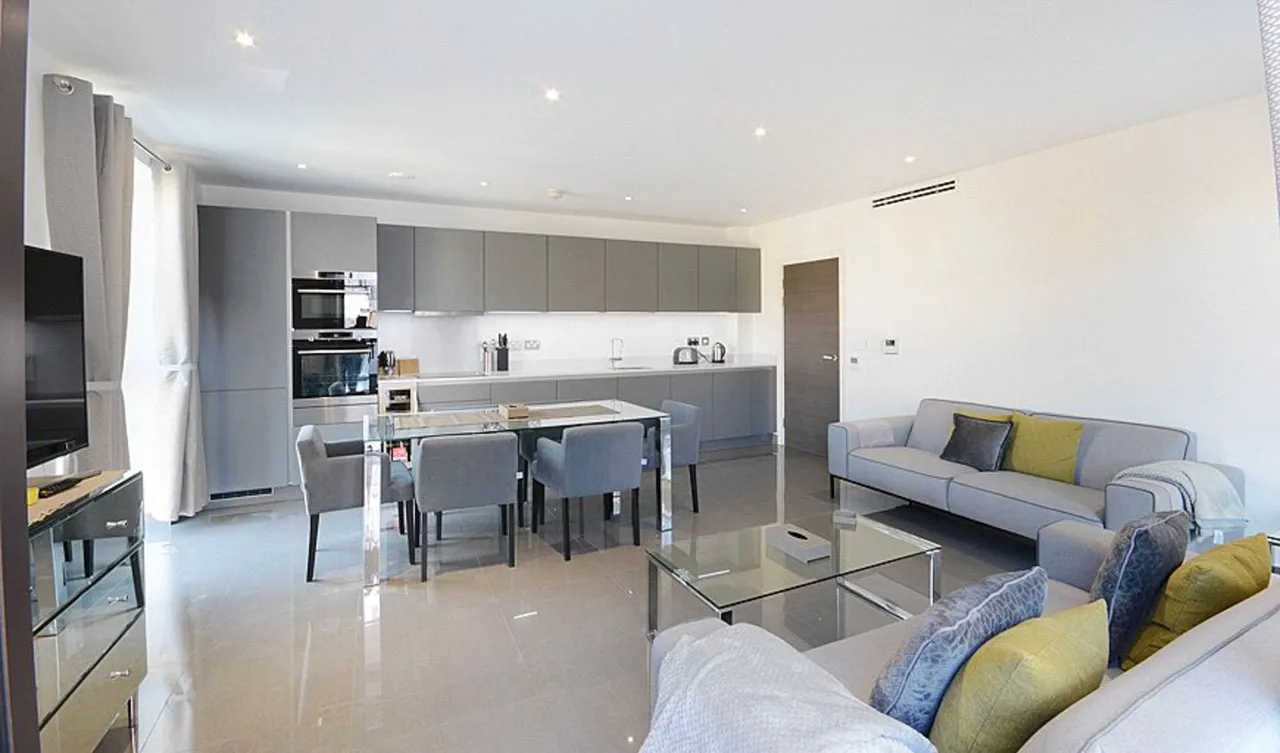 13 Elliston Apartments, 9 Glade Path, London, photo 12
