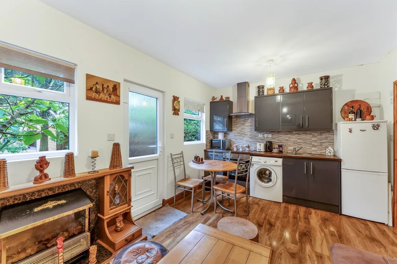 Abbotsbury Road, Morden, SM4, photo 9