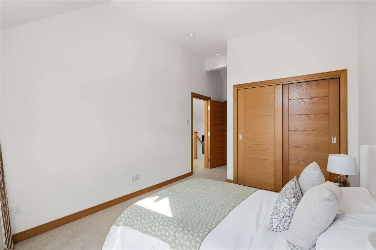 Allanfield, Auchterarder, Perth and Kinross, PH3 1FN, photo 12