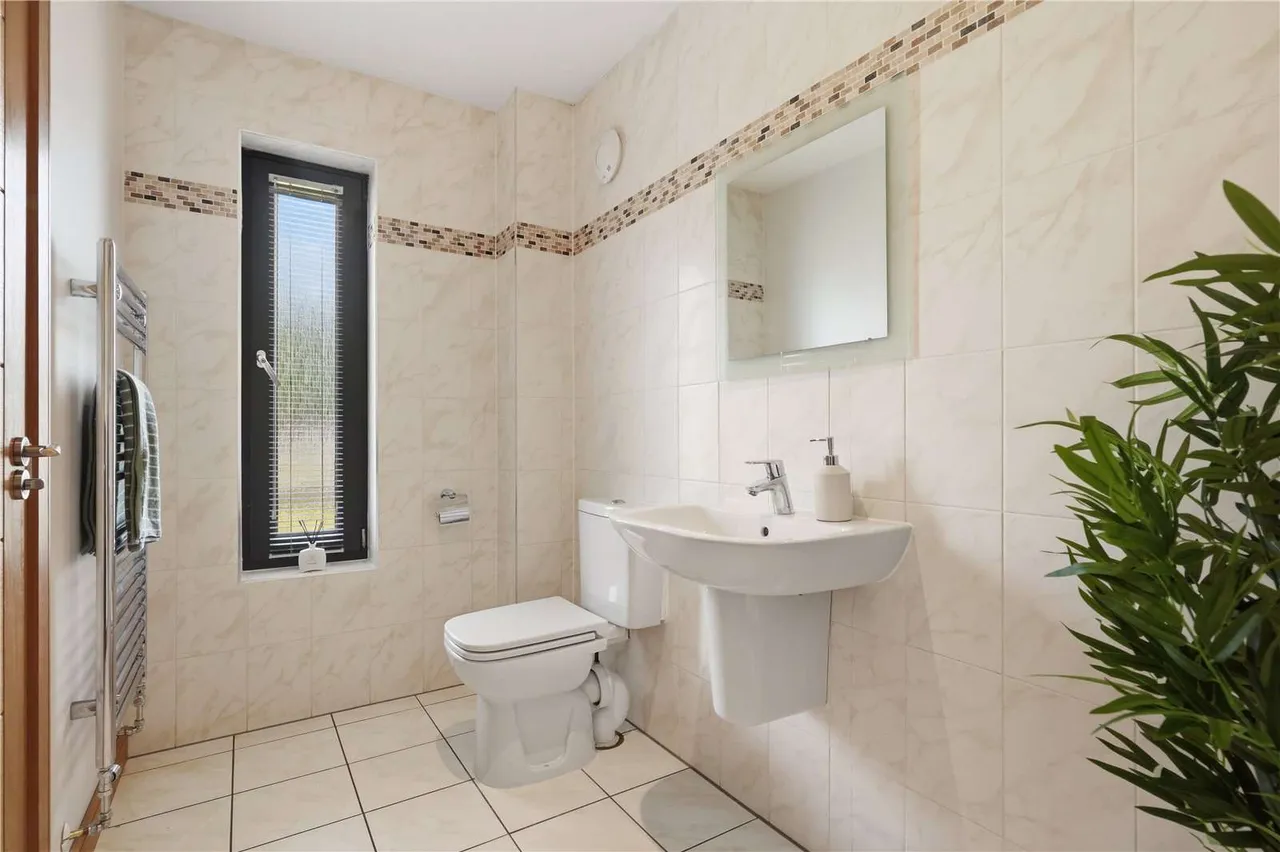 Allanfield, Auchterarder, Perth and Kinross, PH3 1FN, photo 9