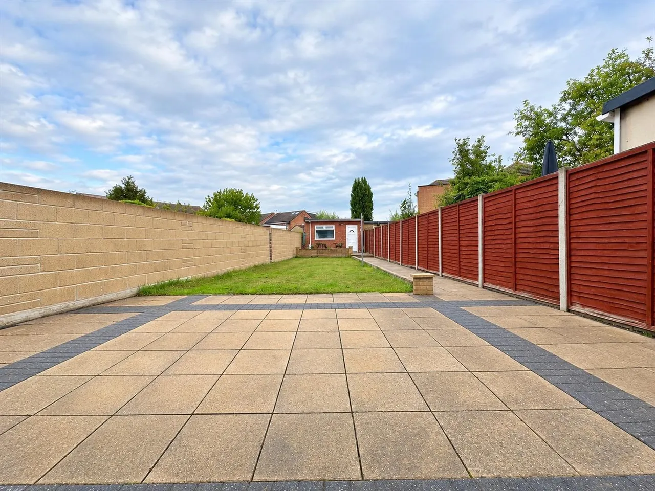 Cranbourne Close, Slough, photo 5