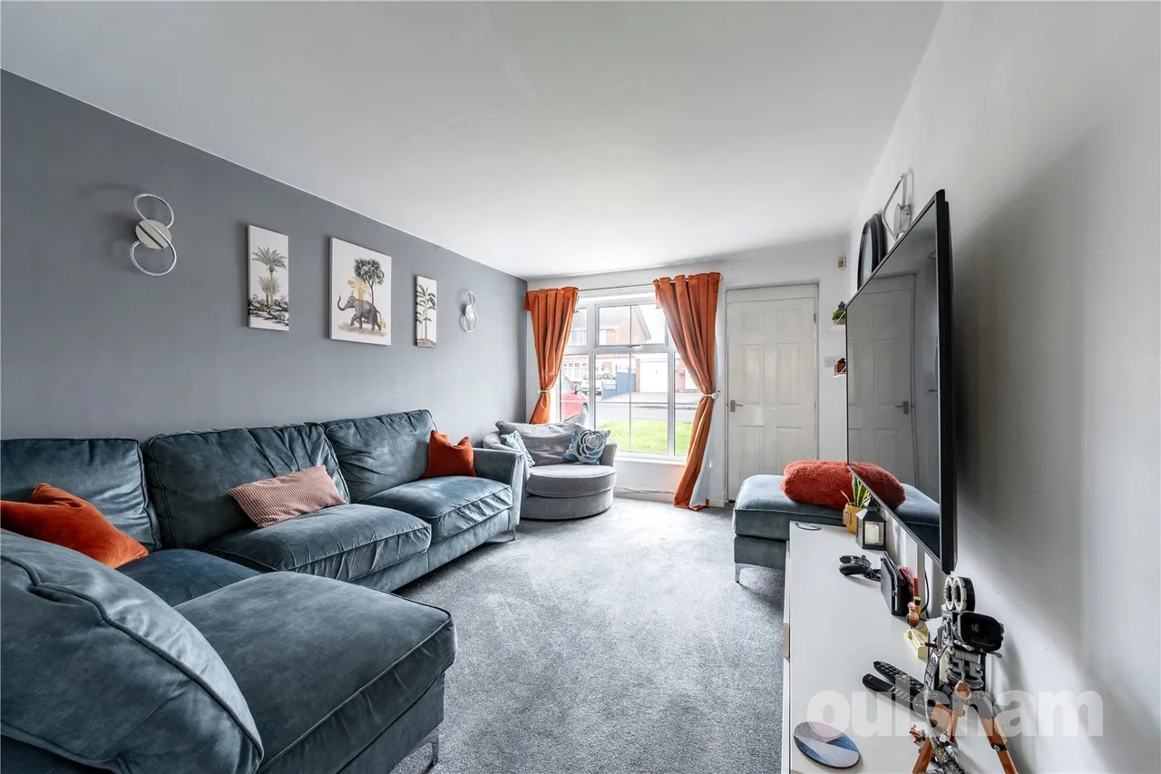 Gateley Close, Winyates Green, Redditch, Worcestershire, B98 0QR, photo 2