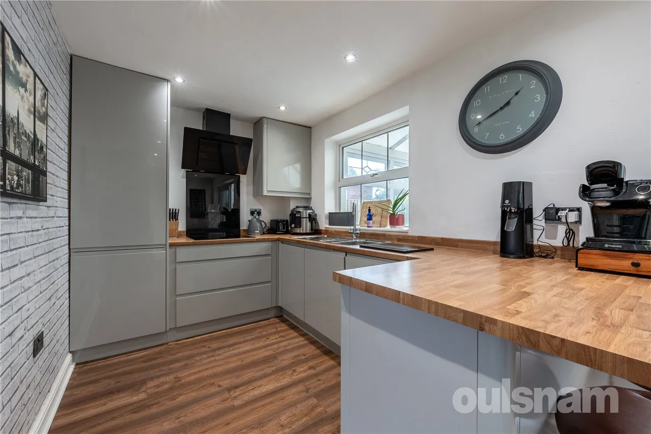 Gateley Close, Winyates Green, Redditch, Worcestershire, B98 0QR, photo 3