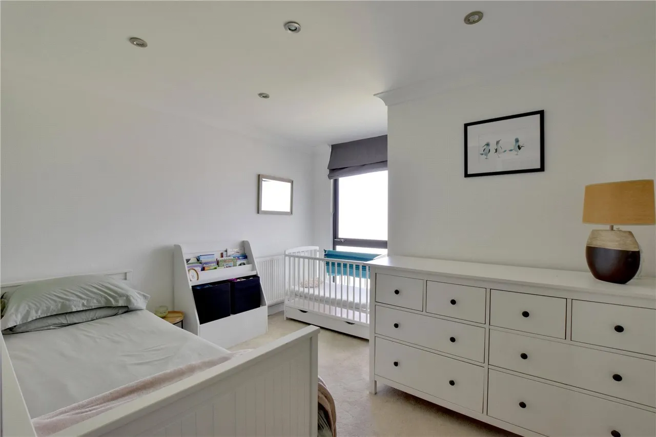 Arlington Close, Hither Green, London, SE13, photo 12
