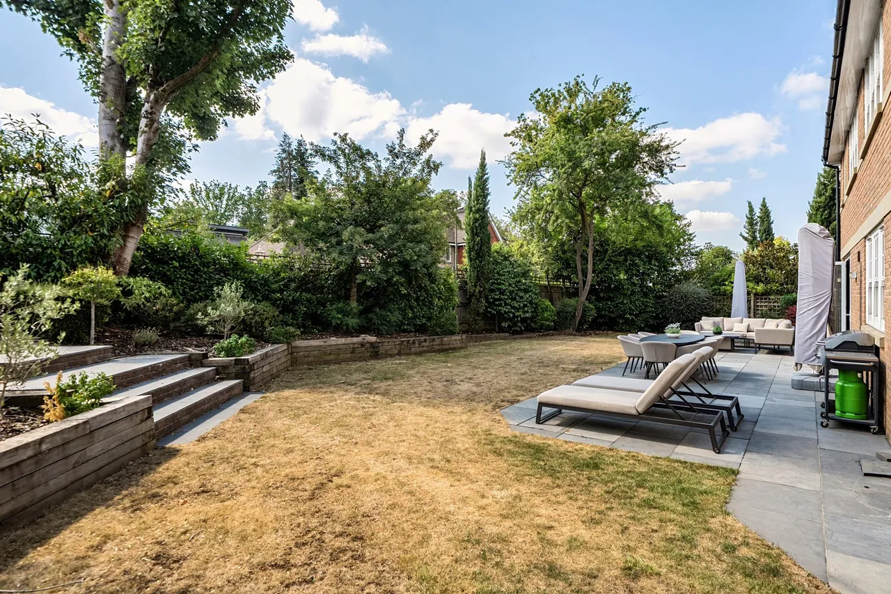 Westhall Road, Warlingham, photo 4