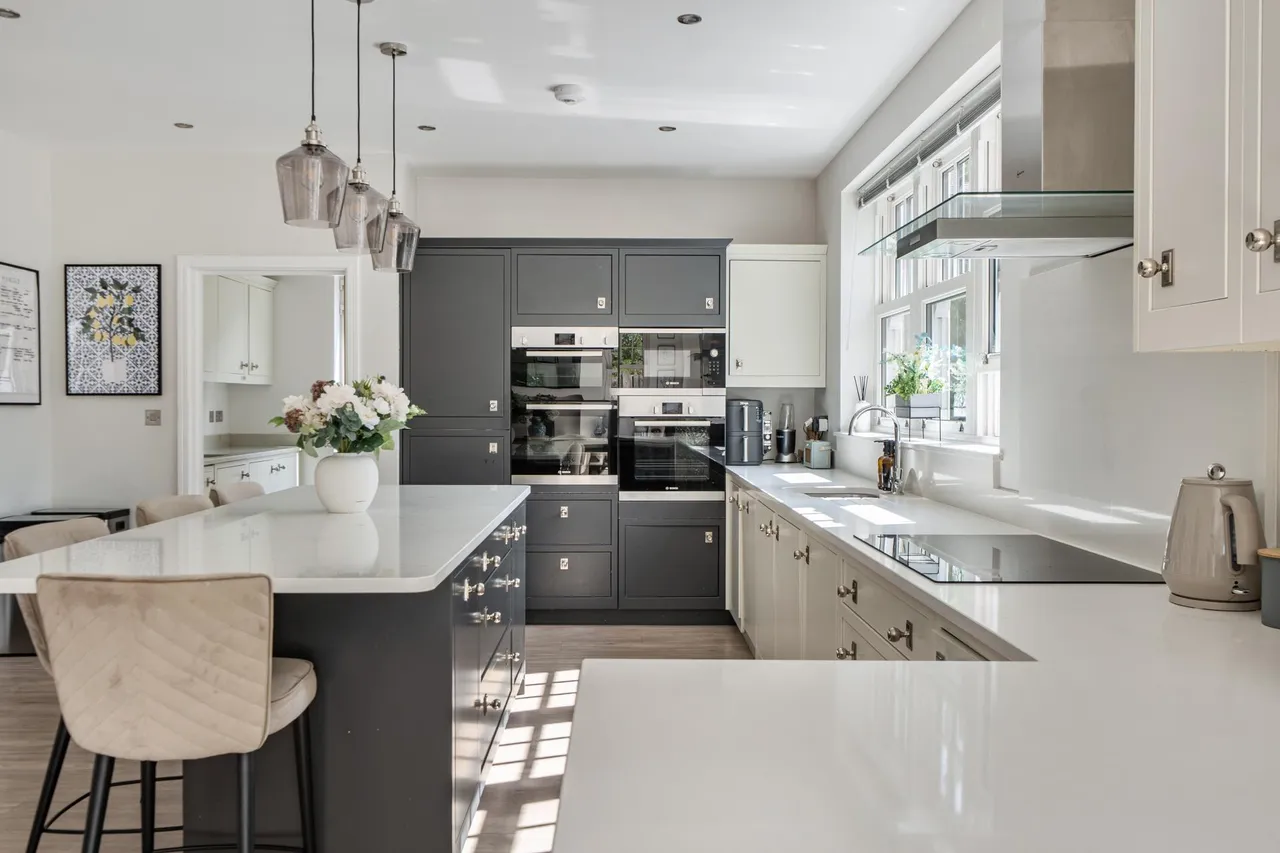 Westhall Road, Warlingham, photo 7