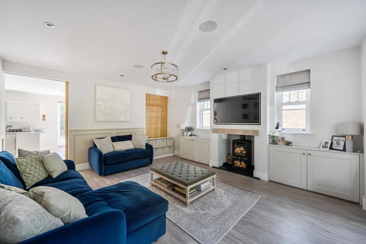 Westhall Road, Warlingham, photo 13