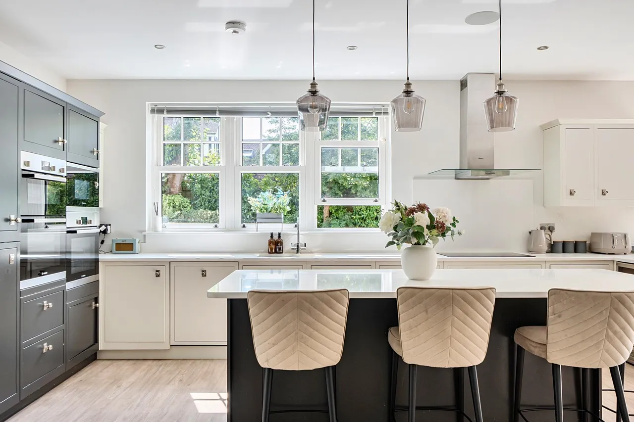 Westhall Road, Warlingham, photo 6