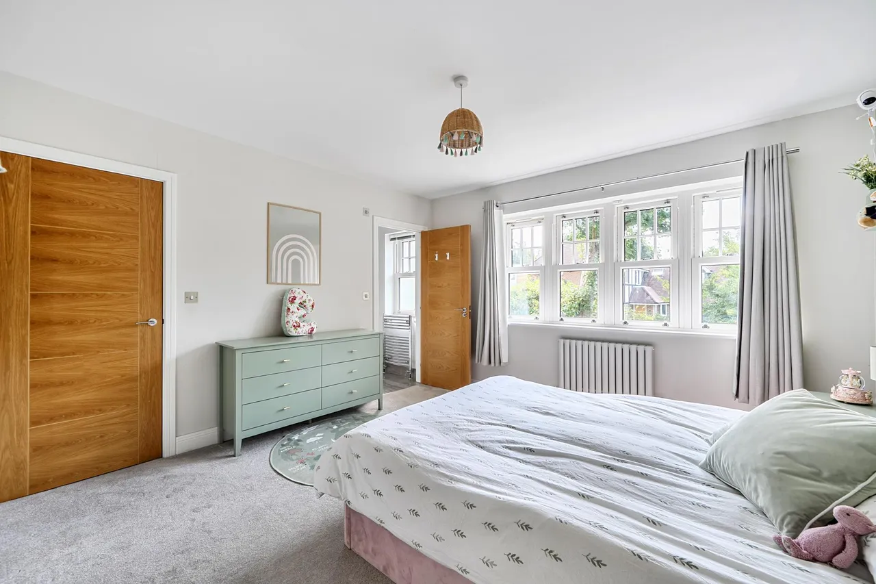 Westhall Road, Warlingham, photo 29