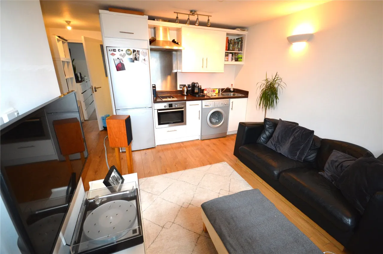 Highcliffe Road, Winchester, SO23, photo 3