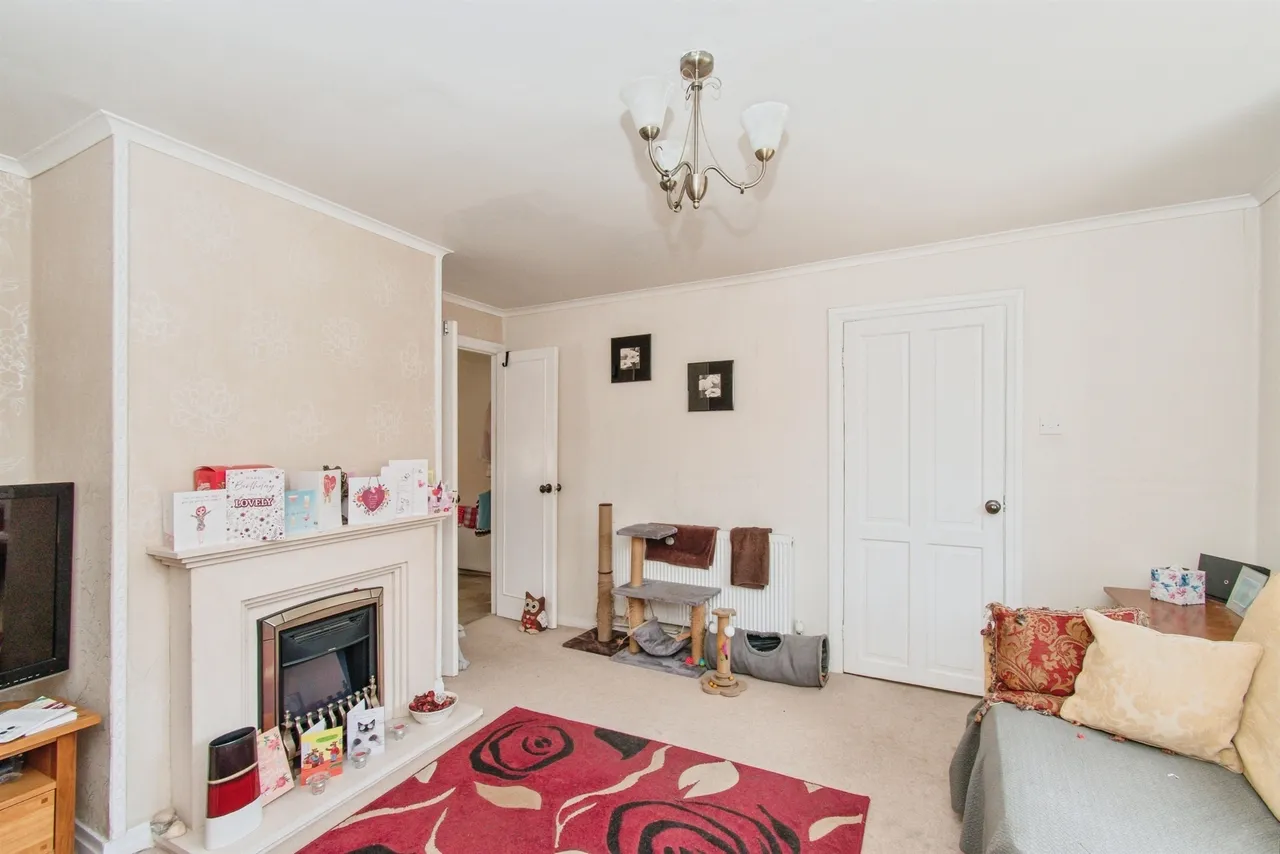 Firville Avenue, Normanton, photo 4
