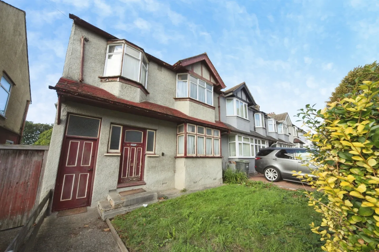 3 bed house for sale, Beechwood Road, Luton, LU4