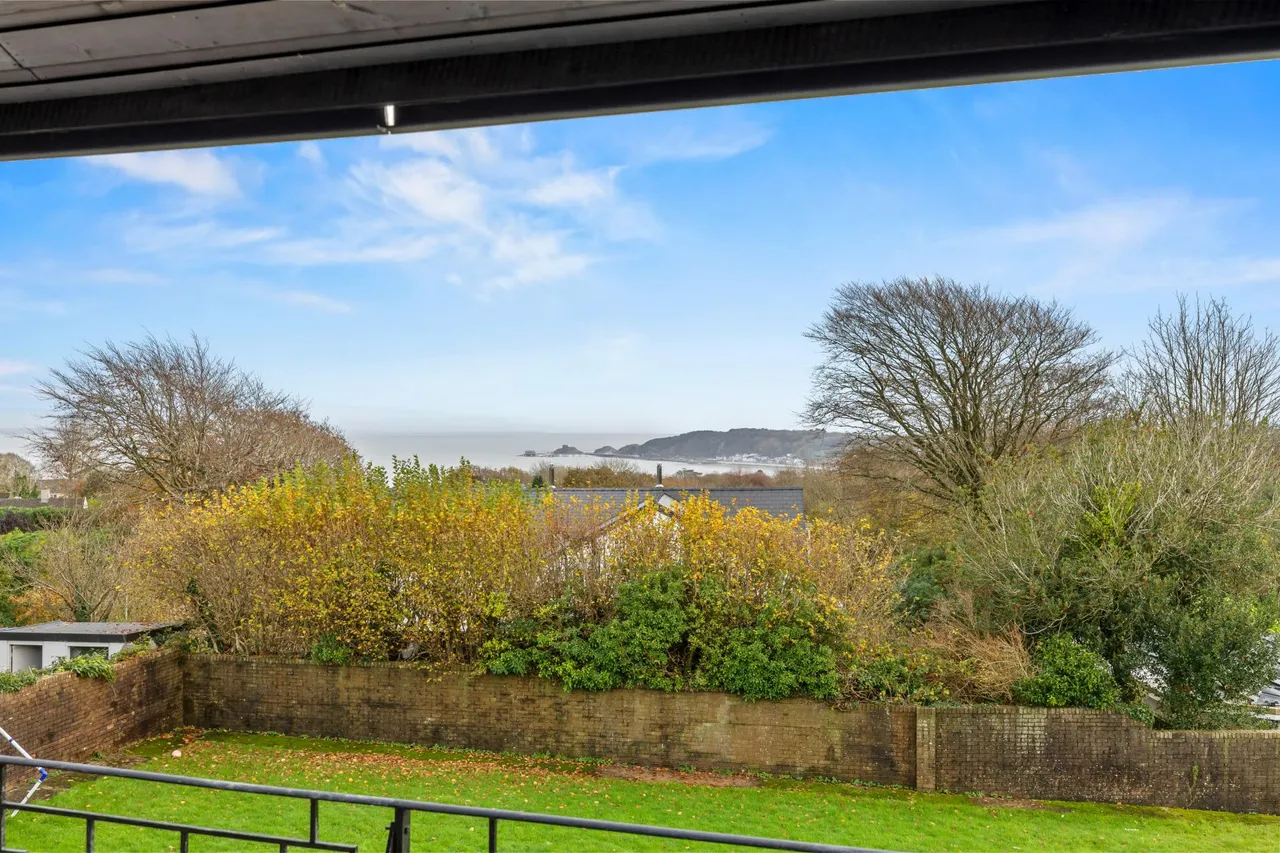 Whitestone Close, Mayals, Swansea, SA3, photo 2