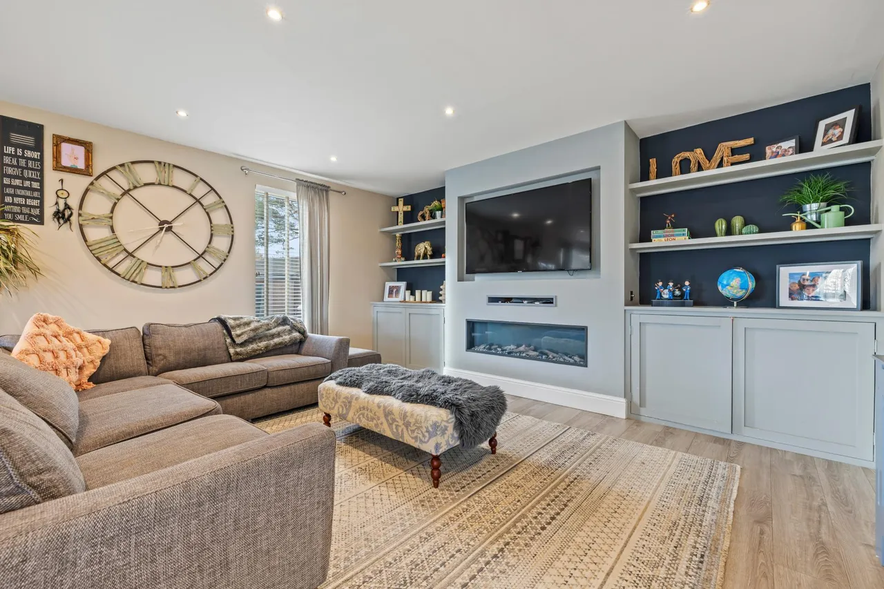 Whitestone Close, Mayals, Swansea, SA3, photo 8