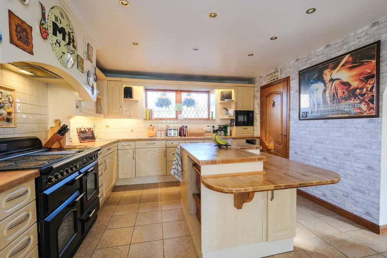 An Laroch, Alford, photo 12