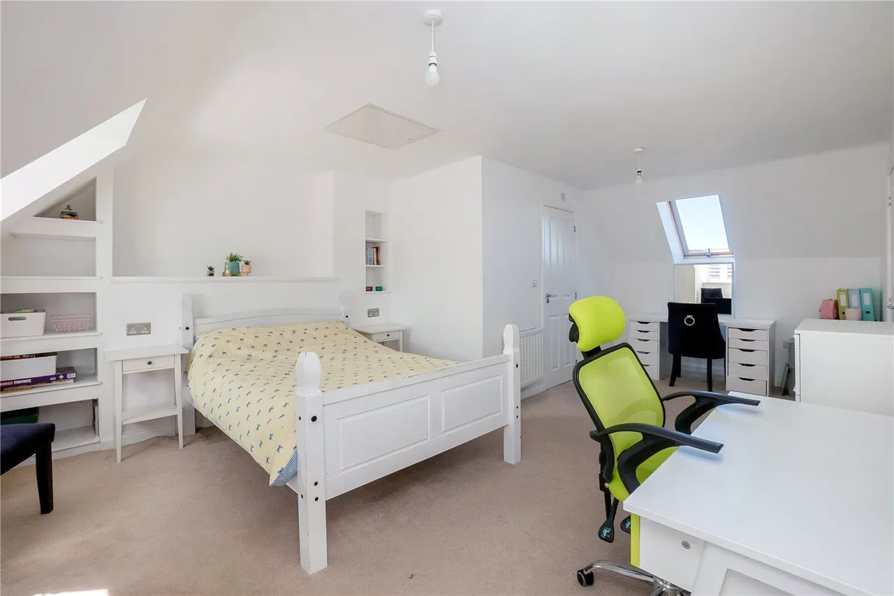 Roebuck Road, Bishopton, Stratford-upon-Avon, Warwickshire, CV37, photo 4