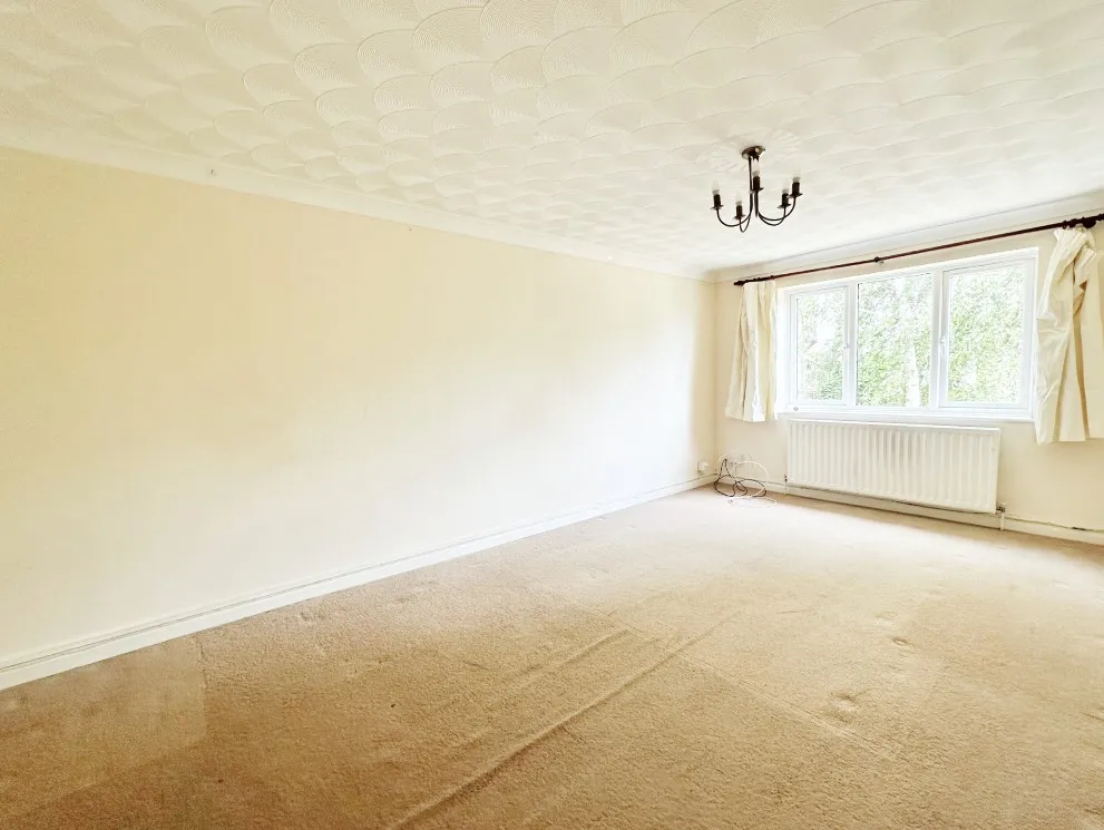 Bembridge Court, Aldershot, photo 4
