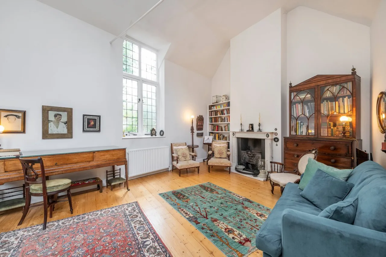Perrins Walk, Hampstead Village, NW3, photo 2