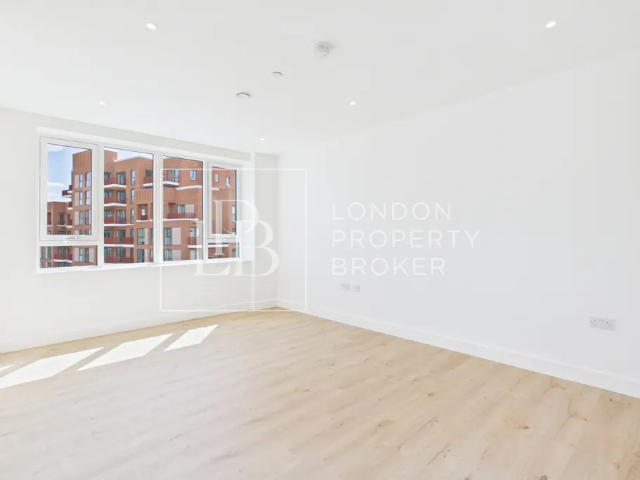 Southlake Road, London, SE28, photo 7