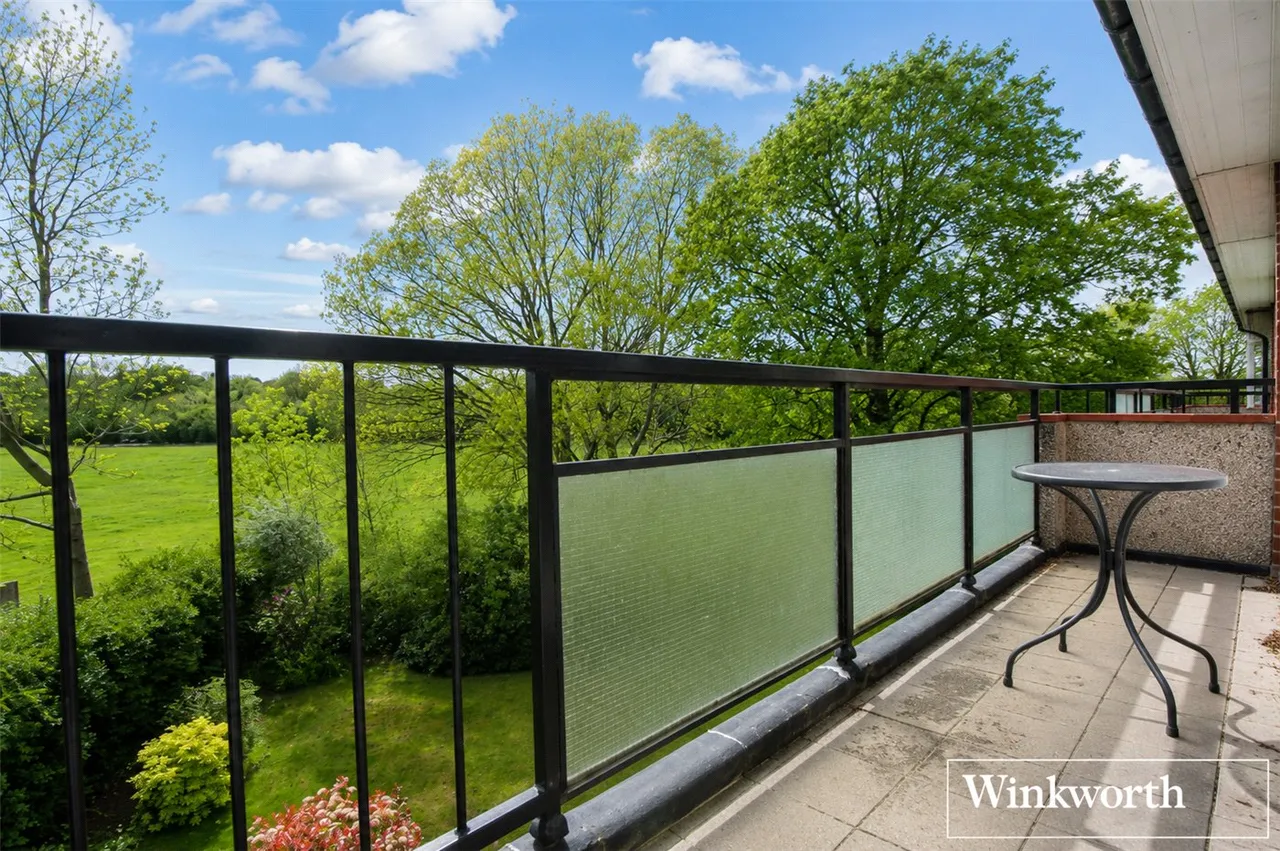 Knowl Park, Elstree, WD6, photo 15
