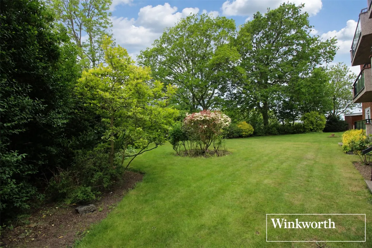 Knowl Park, Elstree, WD6, photo 16