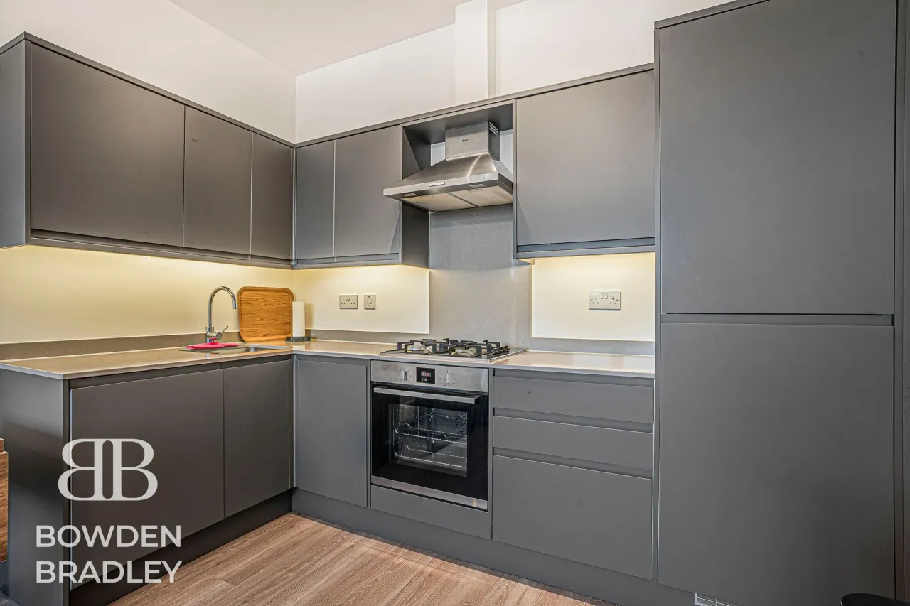 Maybank Road, South Woodford, E18, photo 7