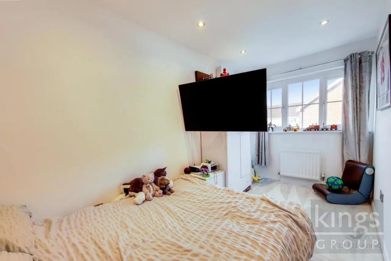 Sexton Close, Cheshunt, photo 12