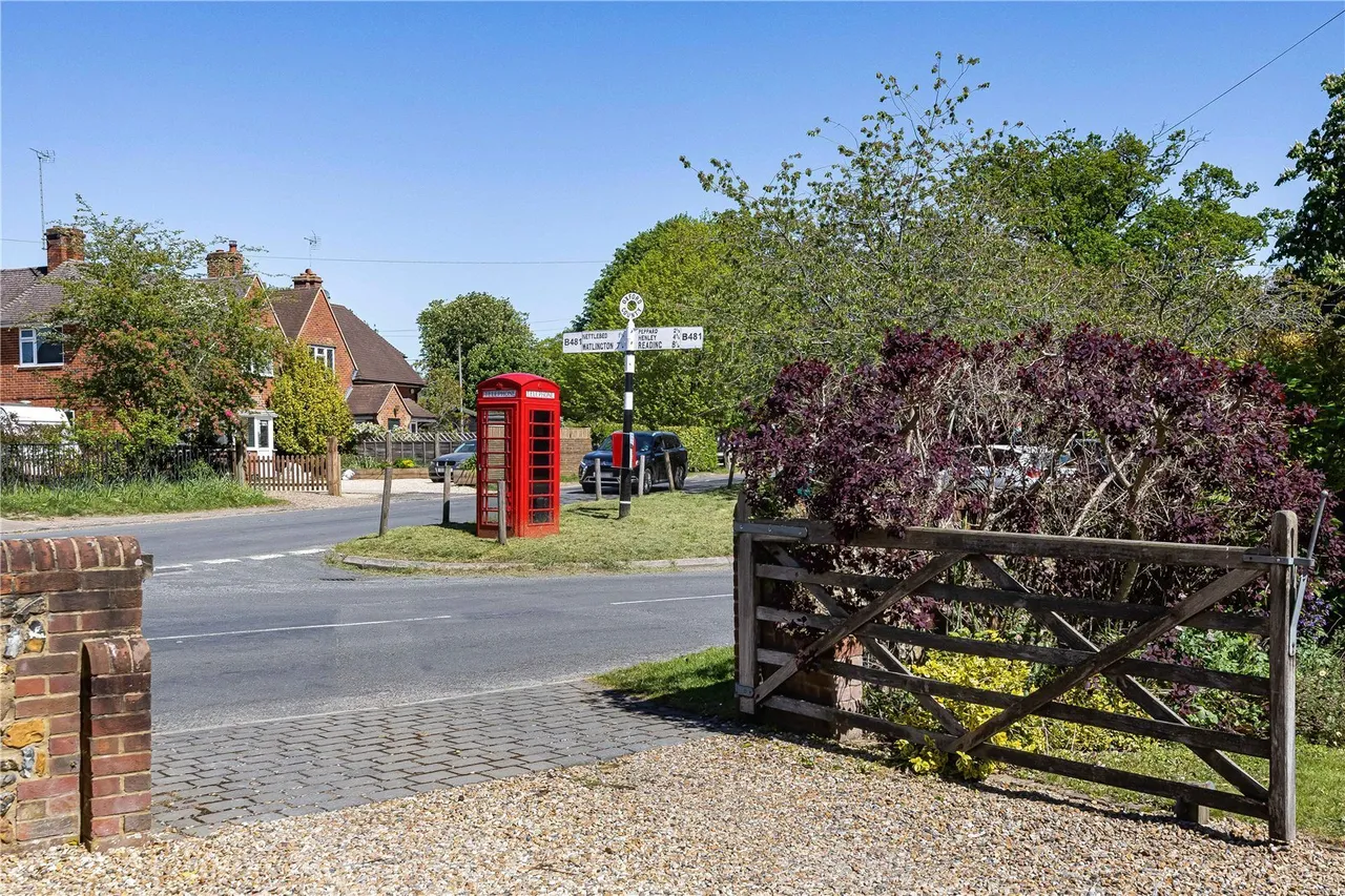Highmoor Cross, Henley-on-Thames, RG9, photo 29