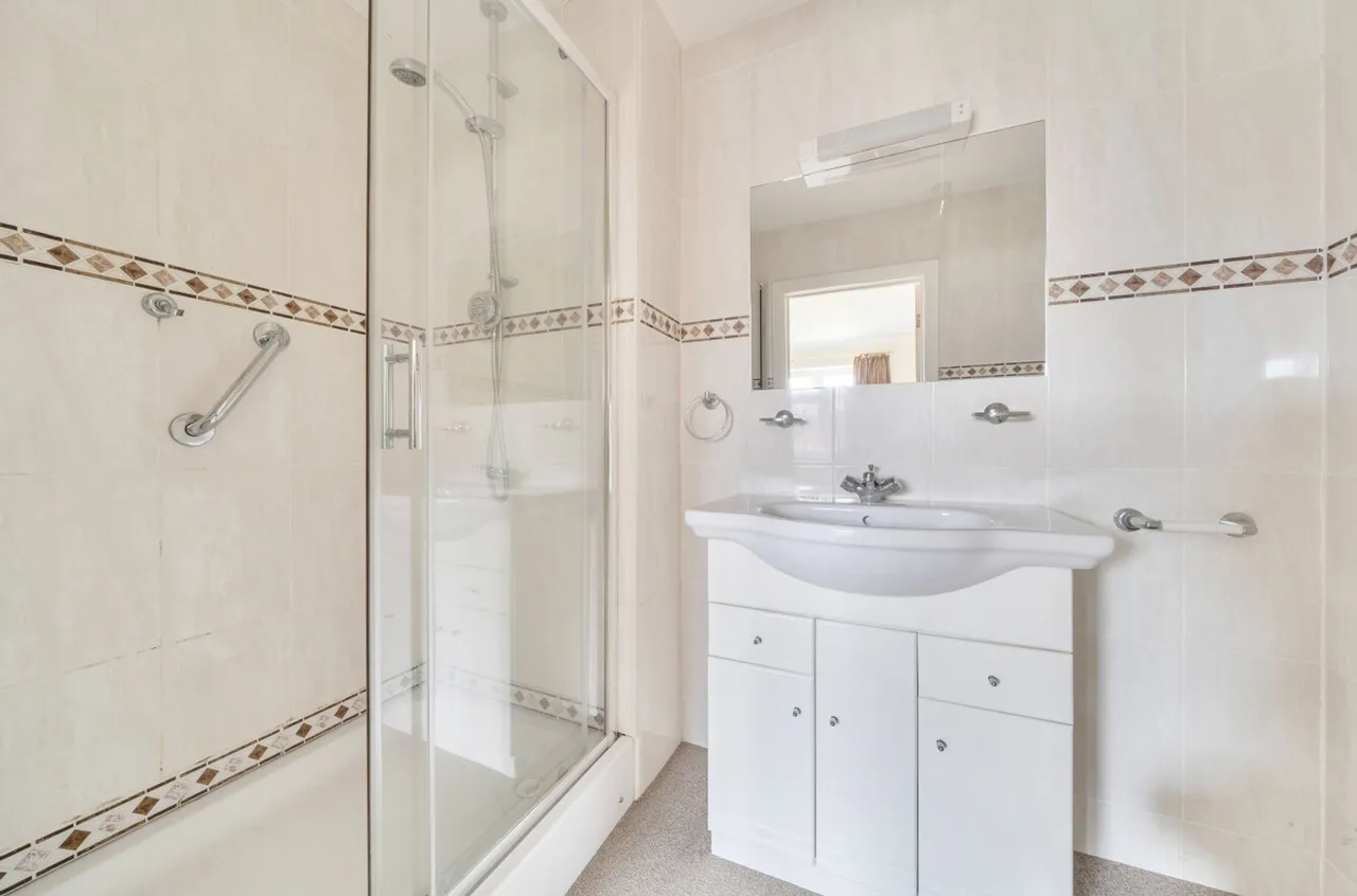 Southern Road, Selsey, PO20, photo 9