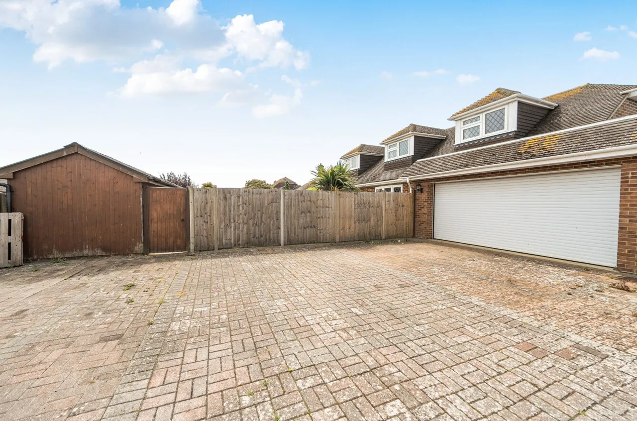 Southern Road, Selsey, PO20, photo 20