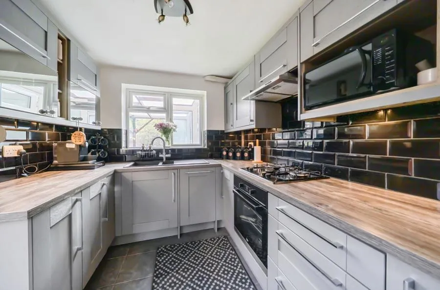 Priestwood Avenue, Bracknell, RG42, photo 9
