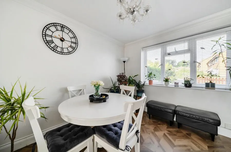 Priestwood Avenue, Bracknell, RG42, photo 6