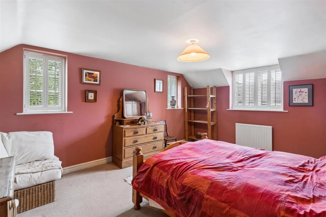The Square, Yardley Hastings, photo 11