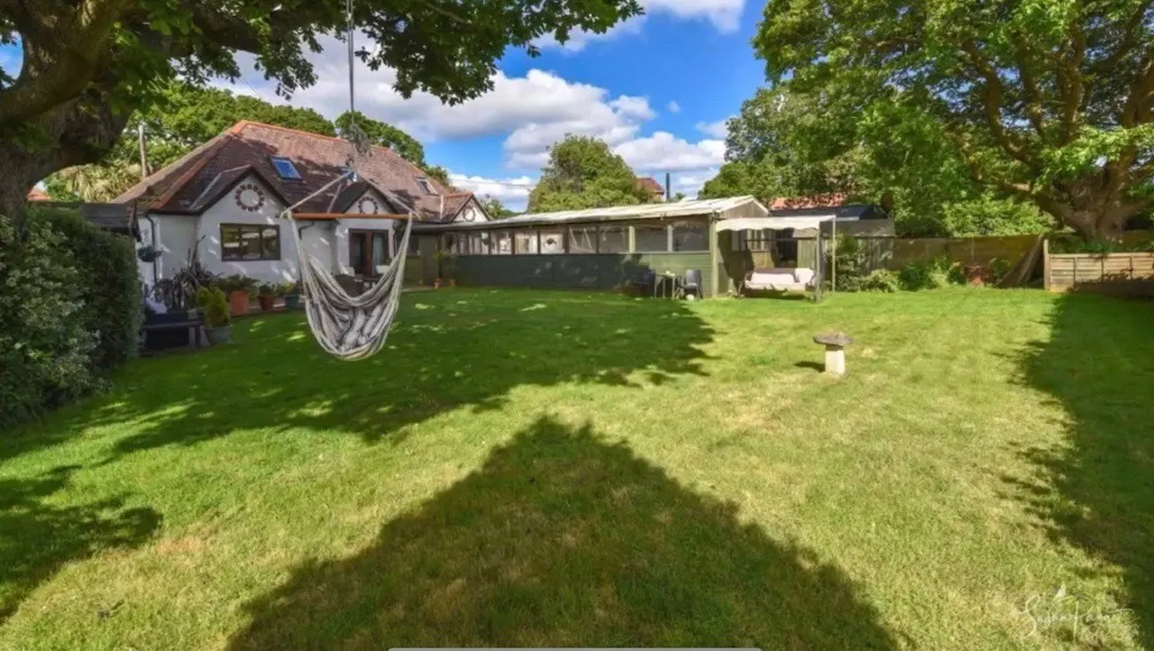 Woodside Avenue, Alverstone Garden Village, PO36, photo 22