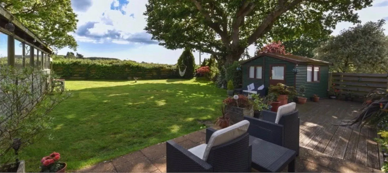 Woodside Avenue, Alverstone Garden Village, PO36, photo 18