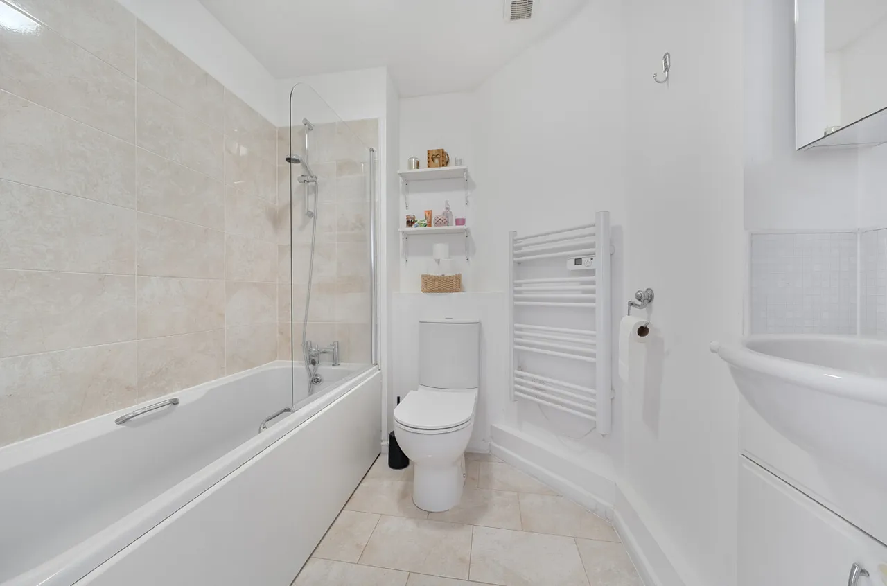 Hoddinott Road, Eastleigh, SO50, photo 8