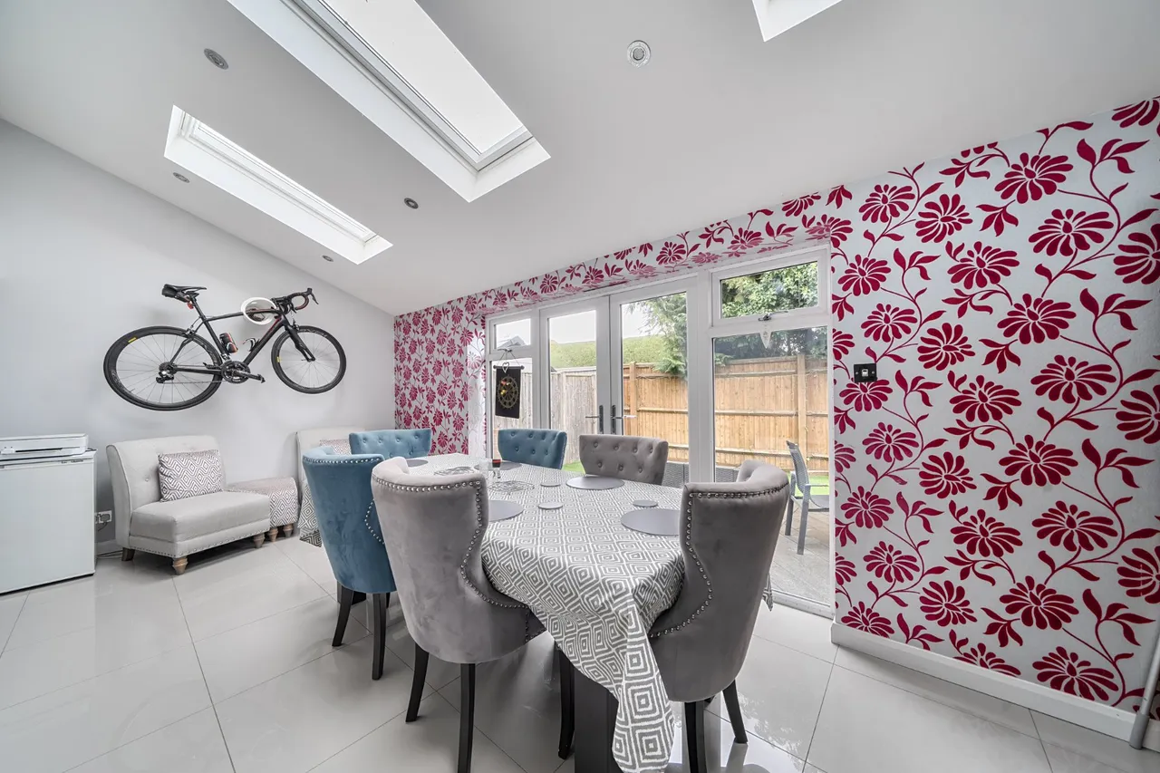 Wey Barton, Byfleet, KT14, photo 10