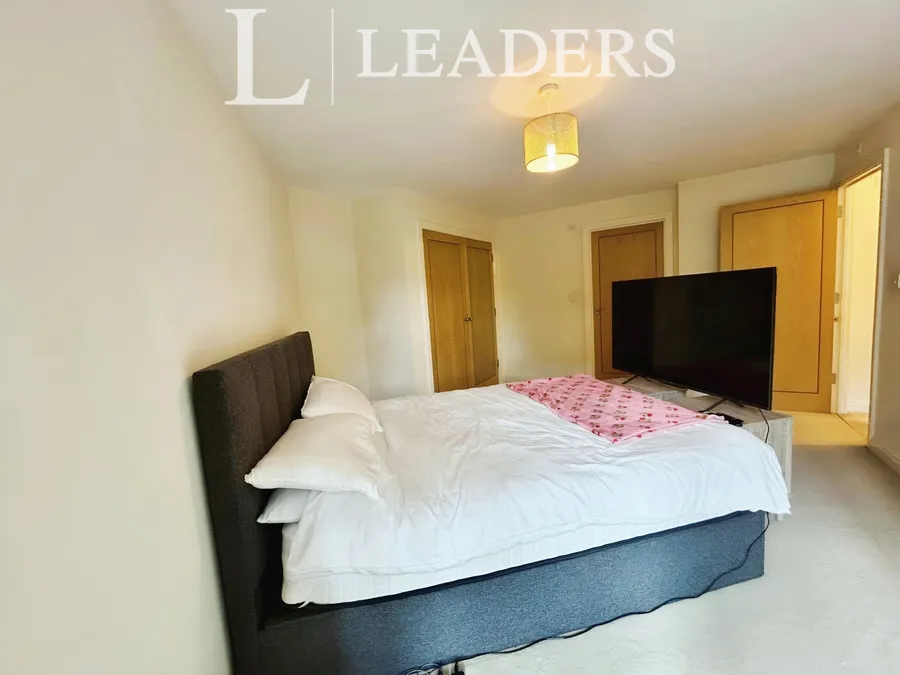 Evesham Road, Redditch, B97, photo 6
